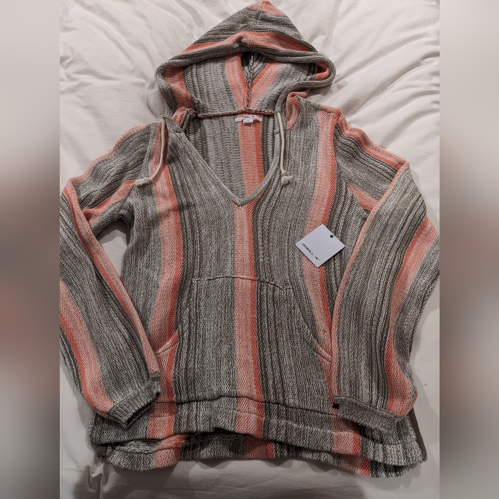 NWT women's O'Neill pullover hooded striped sweater in size small.